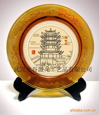黄鹤楼琉璃圆盘 凝固武汉风光的文化献礼